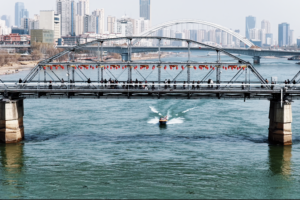 Yellow_River_Transforms_into_Emerald_Waterway_in_Lanzhou video poster