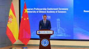 Spanish PM Sánchez Honored by Chinese University for Sci-Tech Ties