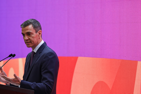 Spain's Sánchez Urges Balanced Global Approach Toward China