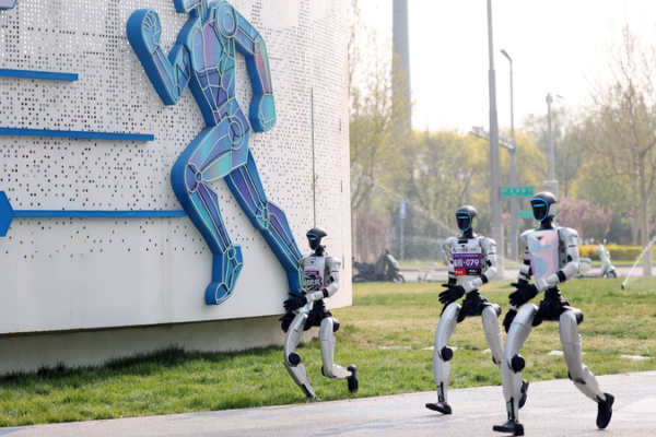 Beijing_s_2026_Humanoid_Half_Marathon__A_Tech_Milestone_in_Motion video poster