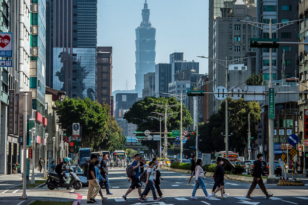 Cheng_Li_wun_s_Mainland_Visit_Resonates_with_Taiwan_Public_Sentiment__KMT_Eyes_Election_Boost
