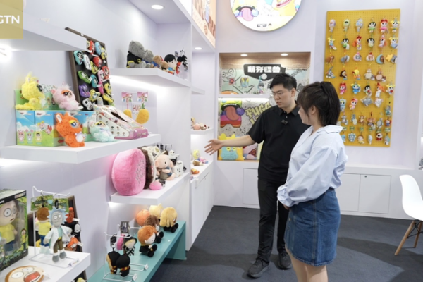 China_Chic_Goes_Global__Tradition_Meets_Tech_at_Hainan_Expo_2026 video poster