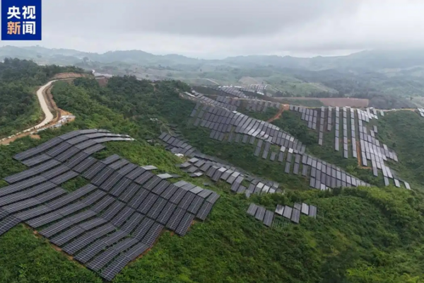 China_Laos_Solar_Project_Powers_Southeast_Asia_s_Green_Future
