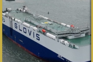 China_Launches_World_s_First_Ultra_Large_10_800_Car_Carrier video poster