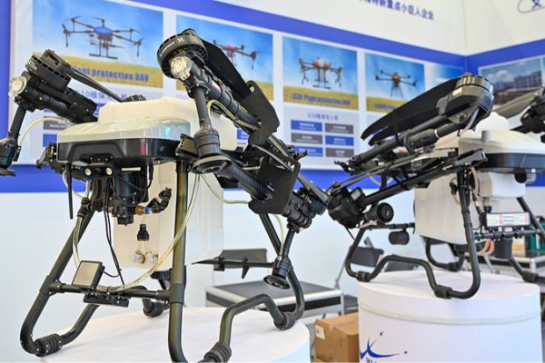 China_Spotlights_Drone_Innovation_at_2026_Canton_Fair