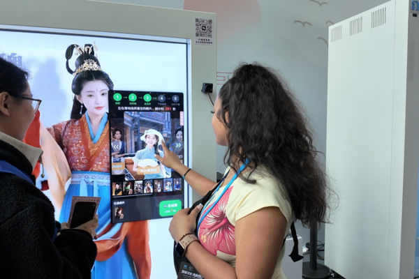 China_US_Youth_Forge_Bonds_Through_Tech_and_Cultural_Exchange_in_Beijing video poster