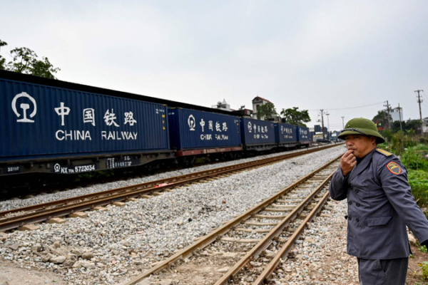 China__Vietnam_Boost_Infrastructure_Ties_Amid_Global_Shifts