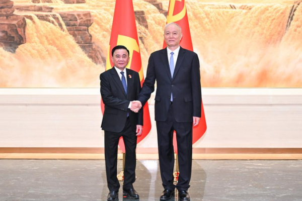 China__Vietnam_Strengthen_Ties_Through_Inter_Party_Dialogue