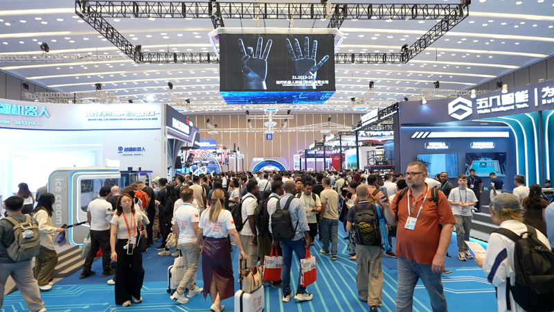 China_s_5__GDP_Growth_in_Q1_2026_Fuels_Global_Investor_Confidence video poster