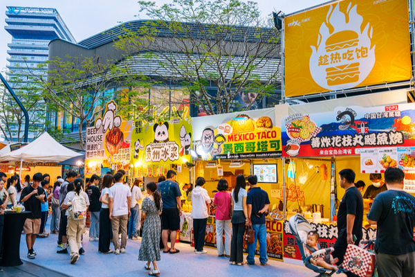 China_s_Consumer_Boom_Reshapes_Economic_Strategy_in_2026