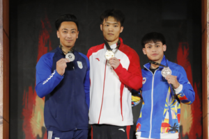 Chinese_Gymnasts_Shine_in_Cairo_with_Triple_Gold_at_Apparatus_World_Cup