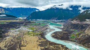 Chinese_Vice_Premier_Urges_Yajiang_Group_to_Strengthen_Management_Amid_Hydropower_Push