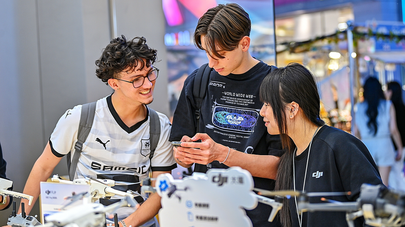 EU_China_Relations_at_Crossroads_Amid_Tech_Innovation_Surge - Khabar Asia EU_China_Relations_at_Crossroads_Amid_Tech_Innovation_Surge