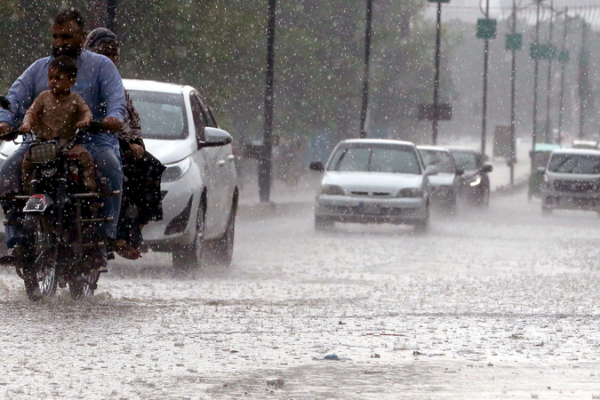 Heavy_Rains_Claim_25_Lives_in_NW_Pakistan__Dozens_Injured