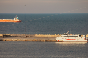 Iran_Conflict_Fuels_Global_Energy_Market_Turmoil__Prices_Swing_Sharply