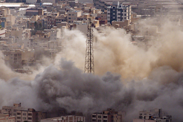 Iran_Warns_of_Regional__Hell__as_Trump_Issues_48_Hour_Ultimatum