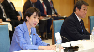 Japanese_Media_Warn_Gov_t_Moves_Threaten_Pacifist_Foundations