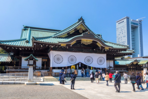 Japanese_PM_s_Yasukuni_Offering_Sparks_Regional_Tensions