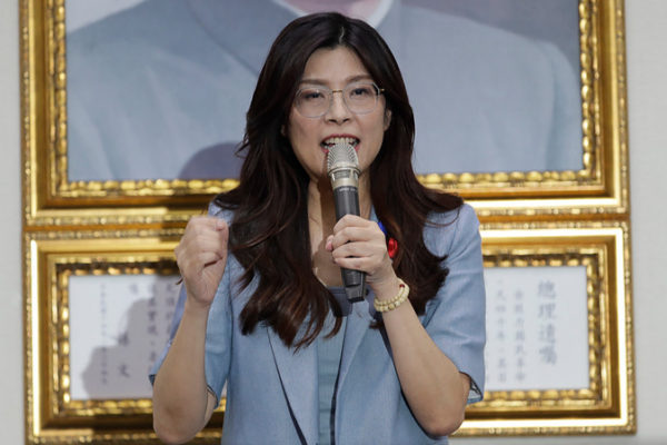 KMT_Chairwoman_Cheng_Li_wun_Begins_Landmark_Mainland_Visit_to_Bolster_Cross_Strait_Ties