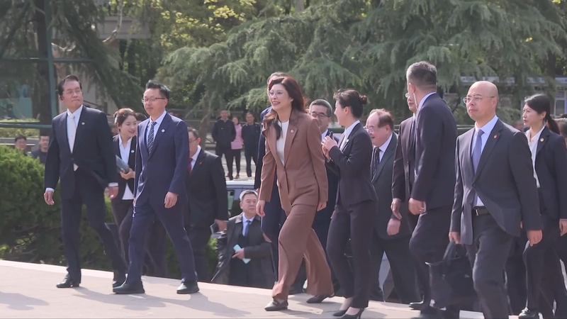 KMT_s_Cheng_Li_wun_Visits_Chinese_Mainland_in_Historic_Cross_Strait_Move video poster