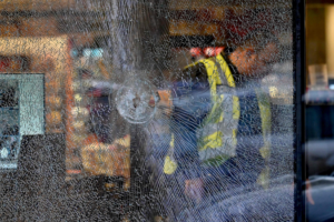 Kyiv_Supermarket_Shooting_Leaves_6_Dead__14_Injured_in_Terror_Attack