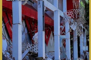 Major_Quake_Strikes_Eastern_Indonesia__Tsunami_Alert_Lifted video poster