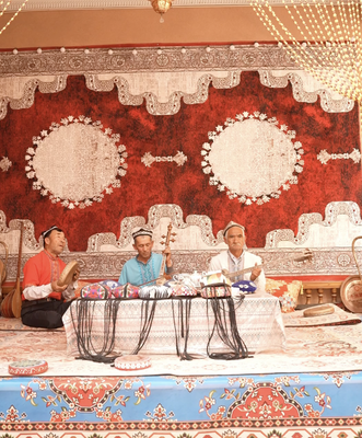 Muqam__Xinjiang_s_Living_Musical_Heritage_Thrives_in_2026 video poster