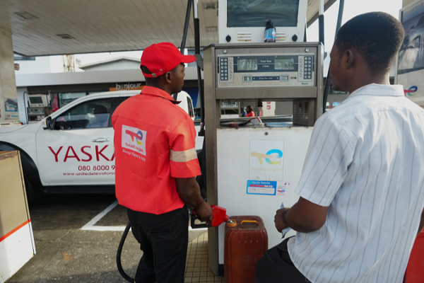 Nigeria_Battles_Heatwave_and_Soaring_Cooling_Costs_Amid_Iran_Conflict