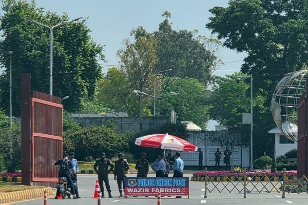 Pakistan_Bolsters_Security_Ahead_of_US_Iran_Talks_in_2026