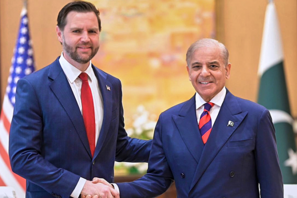 Pakistani_PM__US_VP_Discuss_Middle_East_Peace_Efforts