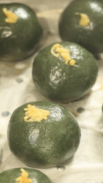 Qingming_Festival_2026_Blends_Tradition_with_Modern_Celebrations_Across_China video poster