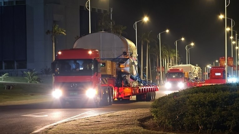 China’s Chang’e-7 Lunar Probe Arrives at Launch Site for 2026 Mission