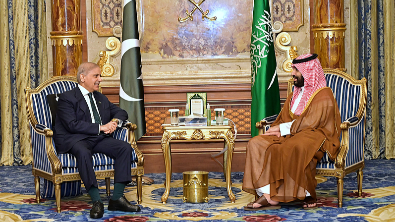Saudi_Pakistan_Talks_Focus_on_Bilateral_Growth__US_Iran_Diplomacy