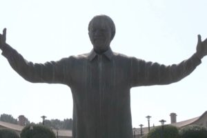 South_Africa_Marks_32nd_Freedom_Day_Amid_Economic_Strain video poster