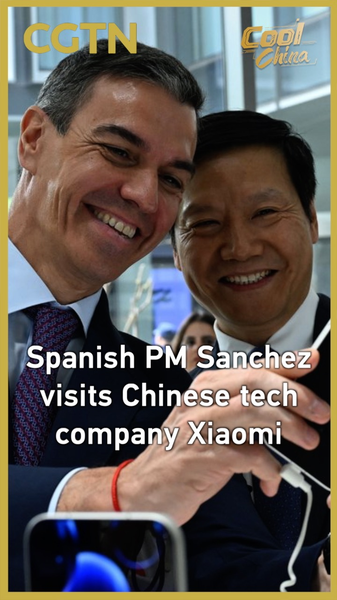 Spanish_PM_Explores_Xiaomi_s_Tech_Innovations_in_Beijing_Visit video poster