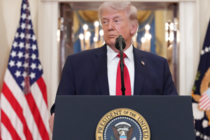 Trump_Sets_Final_Tuesday_Deadline_for_Iran_Deal_Amid_Rising_Tensions