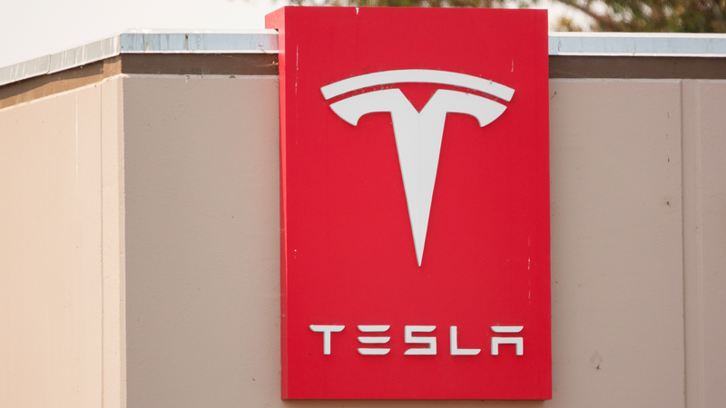 US_Closes_Tesla_Smart_Summon_Probe_After_Software_Fixes - Khabar Asia US_Closes_Tesla_Smart_Summon_Probe_After_Software_Fixes