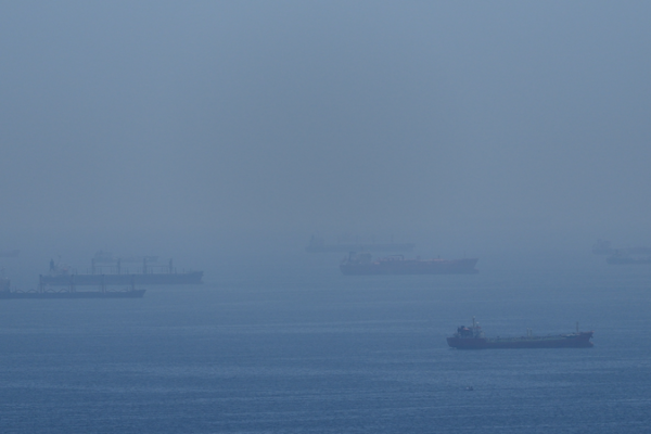 US_Iran_Talks_Stall_Amid_Strait_of_Hormuz_Tensions video poster