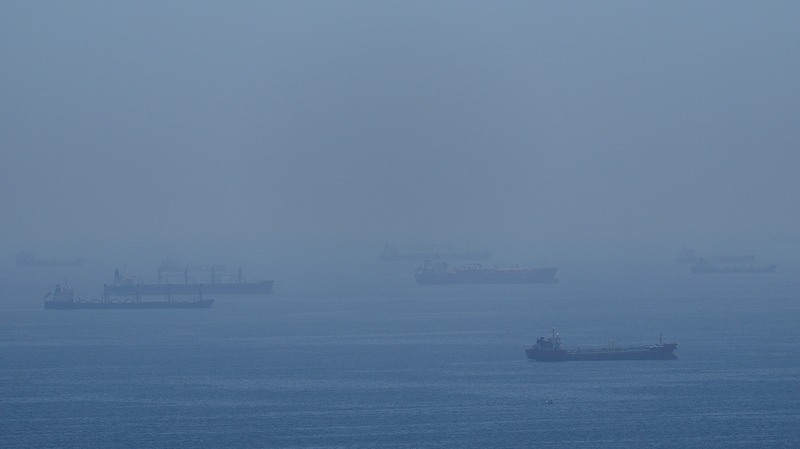 US_Iran_Talks_Stall_Amid_Strait_of_Hormuz_Tensions video poster