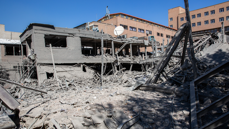 US_Iran_Tensions_Near_Breaking_Point_as_Deadline_Looms - Khabar Asia US_Iran_Tensions_Near_Breaking_Point_as_Deadline_Looms