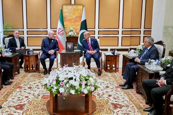 US_and_Iran_Pursue_Middle_East_Peace_in_Islamabad_Talks