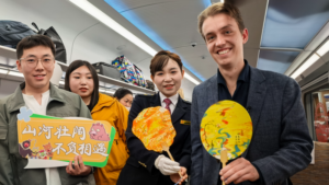 British Explorer Rides Movie-Themed Train to China’s Qikou Ancient Town