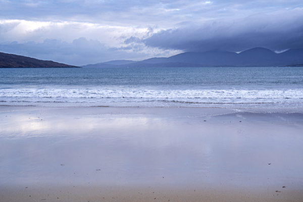 Unusual_Pacific_Storms_Fuel_Speculation_of_2026__Super_El_Nino_