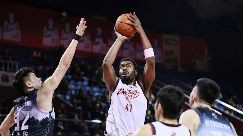Zhejiang_Golden_Bulls_Defeat_Jilin_in_CBA_Climb_to_Sixth_Place