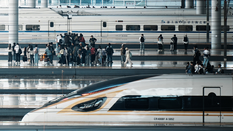 China_s_Railway_Network_Surpasses_100_Million_Passenger_Trips_During_May_Day_Holiday