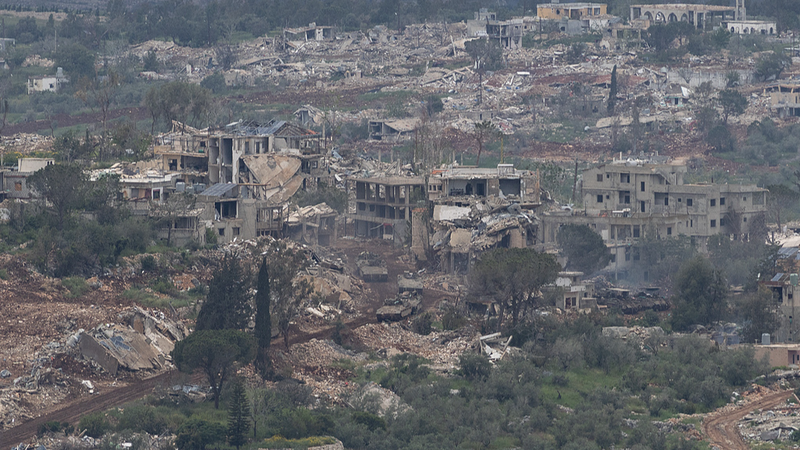 Chinese_mainland_Delivers_Humanitarian_Aid_to_Lebanon_Amid_Ongoing_Conflict