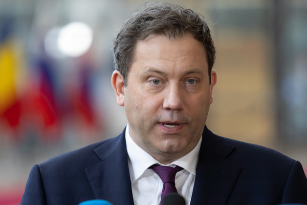 Germany_Warns_EU_Ready_to_Retaliate_Over_US_Auto_Tariff_Threat